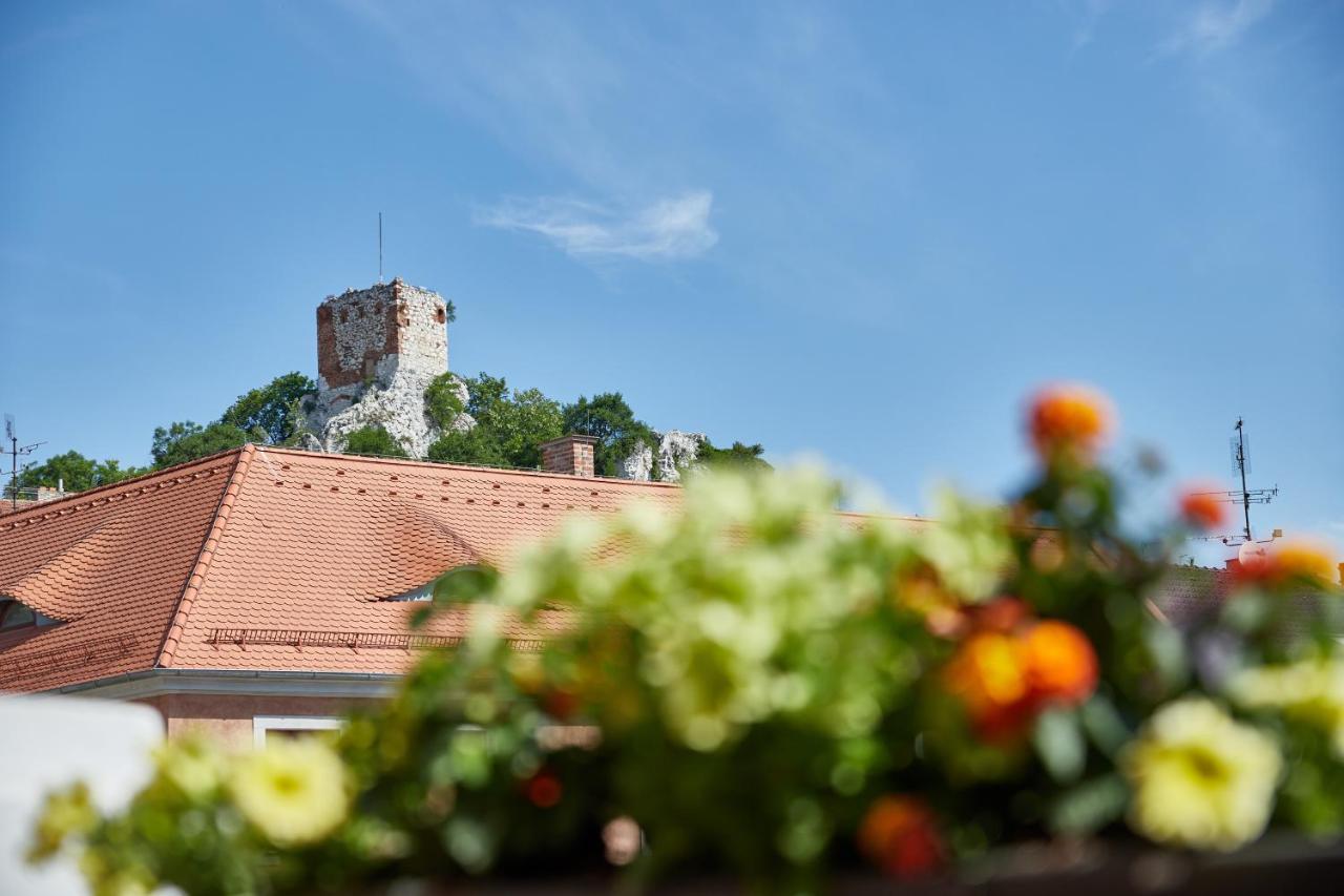 Vivaldi Apartments Mikulov Eksteriør billede