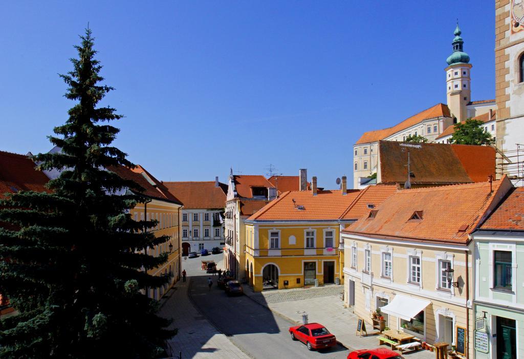 Vivaldi Apartments Mikulov Eksteriør billede