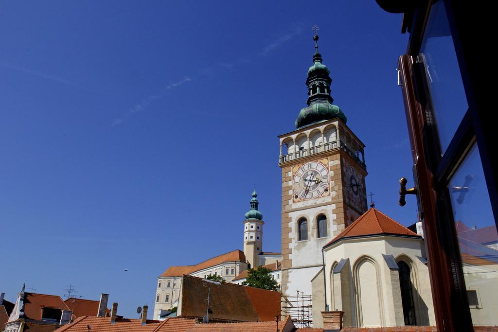 Vivaldi Apartments Mikulov Eksteriør billede